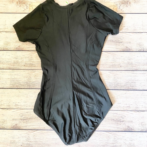 NWOT Stardust Color Block Mesh One Piece Swimsuit - Picture 5 of 5